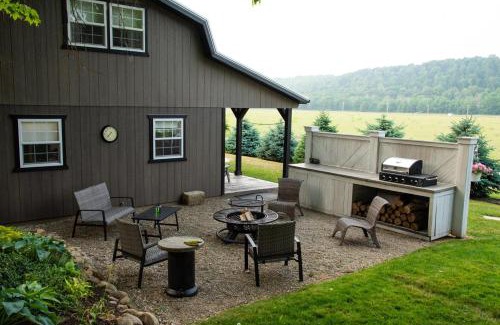 Warsaw House | Haven on 41
