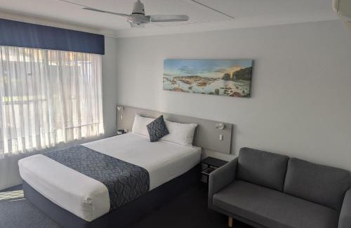 North Haven Hotel | Haven Waters Motel & Apartments
