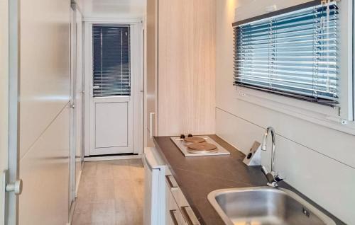 Amsterdam South Boat Rental | Havenlodge Amsterdam 1