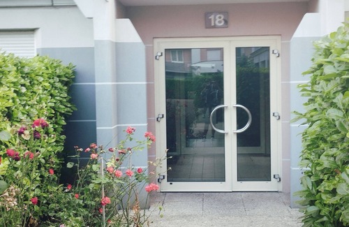 Chevilly-Larue Apartment | Havre de Paix 2 Lits Doubles, une Toilette, Cuisine, Salle de Bain Indépendants