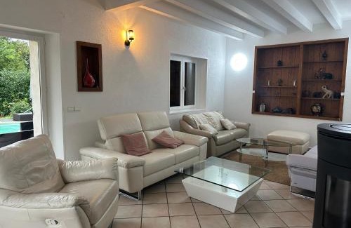 Chainaz-les-Frasses Bed & Breakfast | Havre de paix