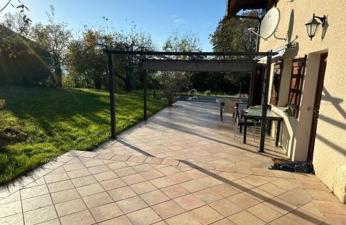 Chainaz-les-Frasses Bed & Breakfast | Havre de paix