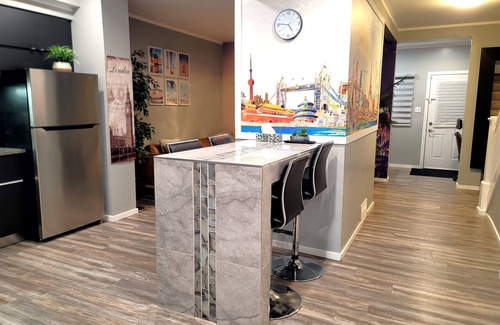 Winnipeg House | ❤️ Hawaii-Peg ❤️ Designer House