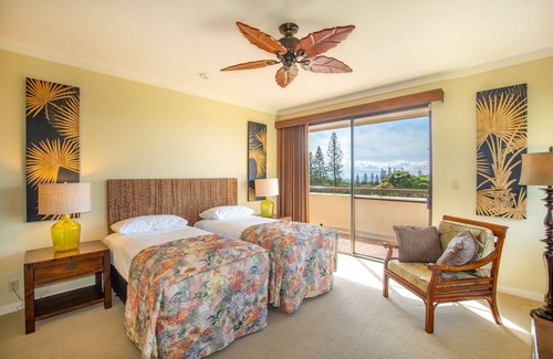 Kapalua Hotel | Hawaiian Paradise: Deluxe Villas Near Prestigious Golf Courses