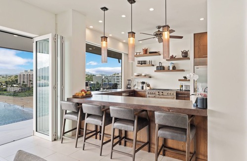 Lihue House | Hawaiian Villa | Beach Access, Views & A/C