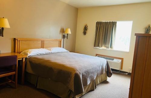 Hawarden Hotel | HAWARDEN HARVEST INN