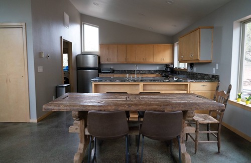 Apple Valley House | Hawk House -Eco Desert Cabin near the base of Zion National Park