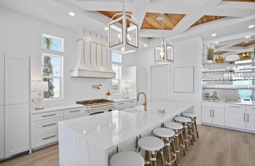 Port St. Joe House | Hawk's Nest: Luxurious 9 BR Beachfront Mansion | Infinity Pool | Hot Tub | Indoor Slide | Sleeps 27!