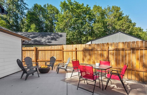 Coeur d'Alene House | Hayden|Pets & EV Charger|Sleeps 8