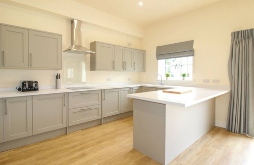 Felton Cottage | HAYDOCK COTTAGE, pet friendly, with a garden in West Felton