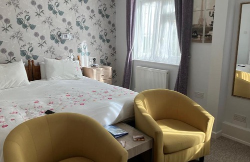 Shanklin House | Hayes Barton