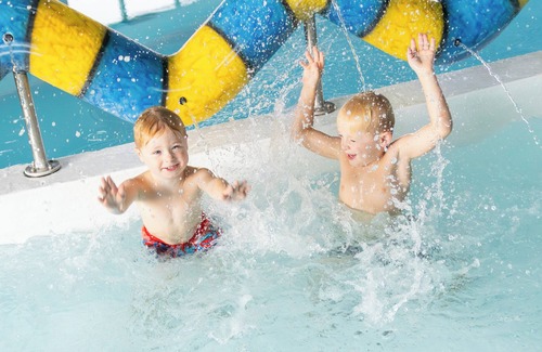 Hayling Island House | HayIing Island Holiday Park Silver 3 Bed Caravan T013