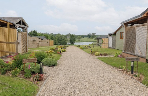 Swadlincote Cottage | Hazel
