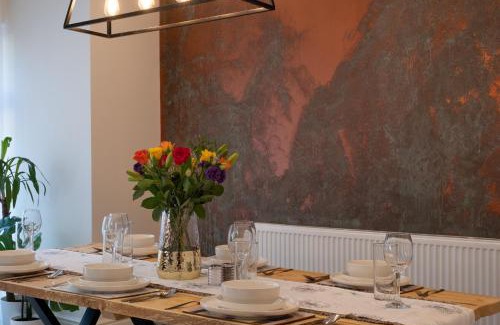 West Bromwich Apartment | Hazel House