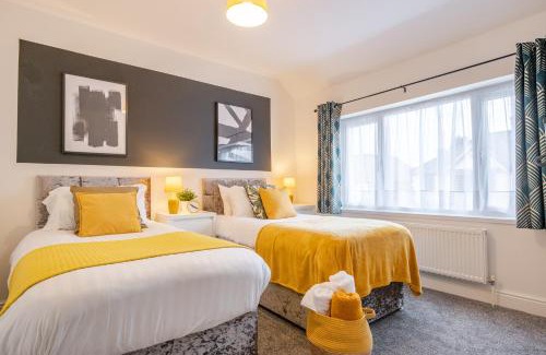 West Bromwich Apartment | Hazel House