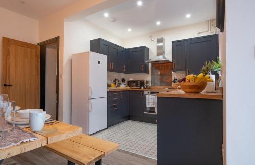 West Bromwich Apartment | Hazel House