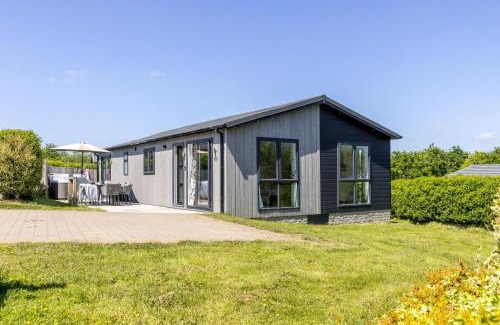 Lifton House | Hazel Lodge, 27 Roadford Lake Lodges