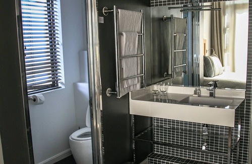 Three Anchor Bay House | Head South Lodge