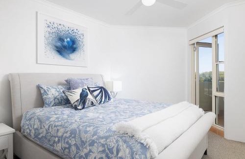 Shoal Bay Apartment | Heart and Shoal