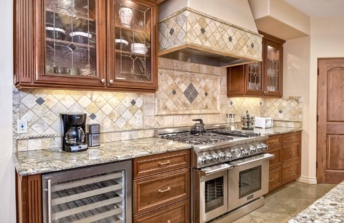 Carlsbad Village Condo | Heart of Carlsbad Village, Too Walk Everywhere!nLuxurious and Private.