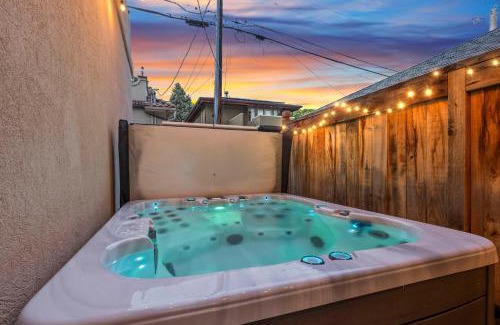 Cherry Creek House | Heart Of Cherry Creek Group Retreat Hot Tub