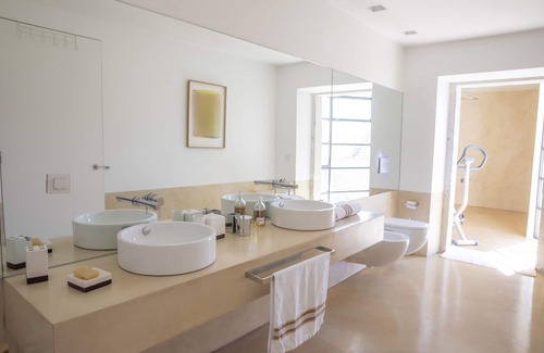 Lisbon Old Town Apartment | Heart of Estrela by CadenzaLux