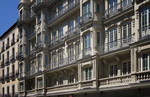Barrio de las Letras Apartment | Heart of Madrid II Theatres, Sights, Museums Breakfast included Public parking