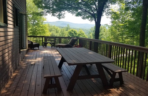 Waitsfield House | Heart of the Madriver Valley - Beautiful Views & Sunrises & close to skibus