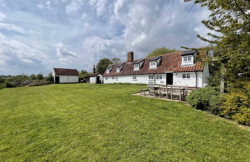 Woodbridge Cottage | Heart's Ease in Dallinghoo nr Woodbridge - Air Manage Suffolk