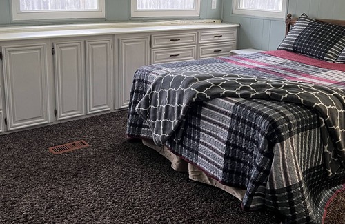 Dimondale House | Heart of Michigan Newly Updated Home