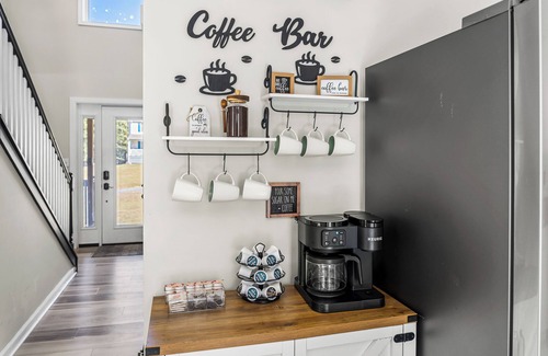 Cresco House | Heated IG Pool+Sauna+Hot Tub+Game Room+Theater