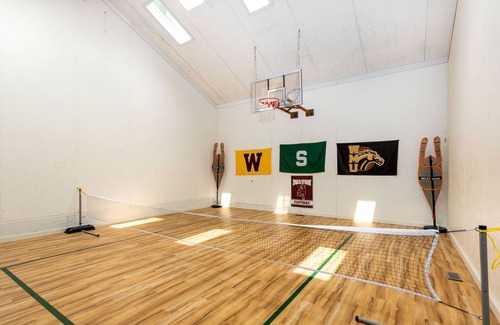 Delton House | Heated Indoor Pool & Court on Crooked Lake