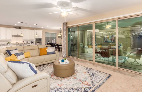 San Tan Valley House | Heated Pool! 2 King Bedrooms Perfect for Sharing! 30 Night min.