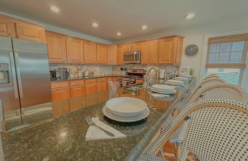 Sea Isle City House | Heated Pool! Backyard Oasis! 6 Homes from Beach/Promenade Stunning Home & Views!
