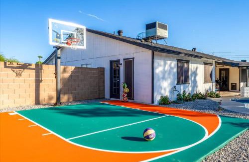 Deer Valley House | Heated Pool~Basketball Court~Putt Putt~Bocce Ball