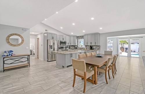 Trailer Estates House | HEATED Pool, Game Room, Bunk Beds, Close to Beaches & All the Fun!