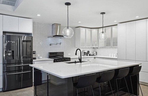 DeSoto House | ★Heated pool, Hot Tub, Gaming, Pizza oven, 18 mins to Dallas★