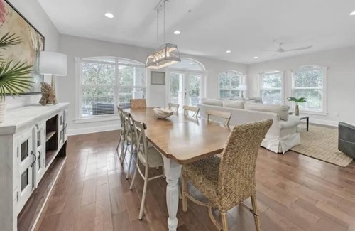 Seagrove Beach Villa | Heated Pool| Private Beach (under 2 min walk) |Gated Community