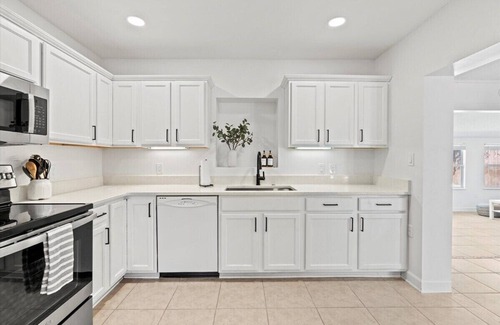 Jacksonville Beach House | Heated Pool w Tiki Bar, Game Room, 3 Blks to Beach