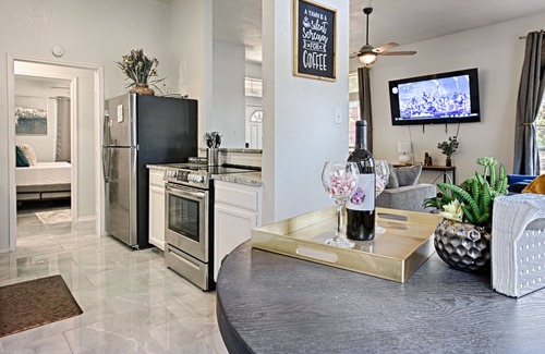 Azle House | Heated Swim Spa, Pool, Hot Tub, Sauna, Pickleball, Game & Poker Rooms, Longhorns