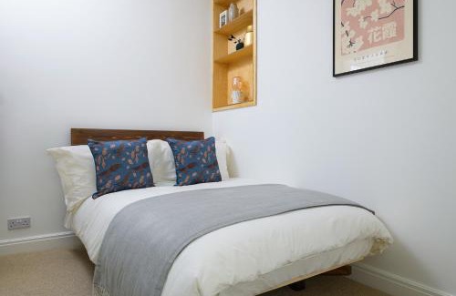 Penmaenmawr House | Heathercliffe Cottage, Snowdonia National Park