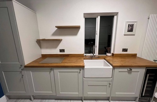 Offerton House | Heaton Chapel Gem: 3BD Victorian Parkside Stay