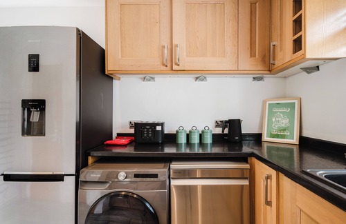 Prestwich House | Heaton House: parkside charm and city comfort