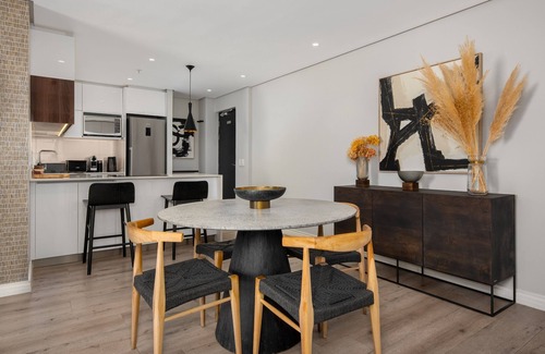 Cape Town City Centre Apartment | Heaven on 23 | Mountain Views