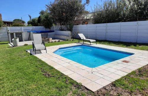 Sandbaai House | Heavenly Breeze