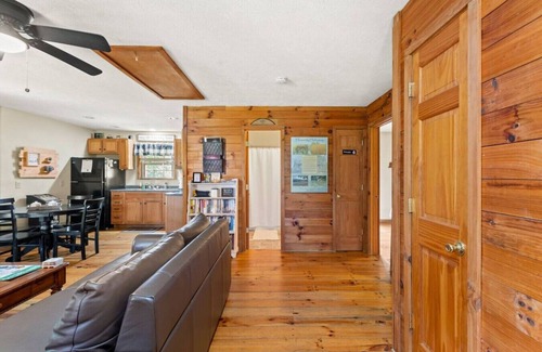 Beattyville Cabin | Heavenly Hideaway - near Red River Gorge, KY