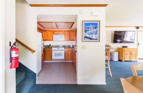 Tahoe Village Condo | Heavenly Stagecoach lift ski in ski out condo with private hot tub