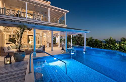 Silver Sands Villa | Hectors House Blue Sky Luxury