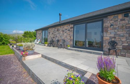 Llanllyfni House | Hedd Wen