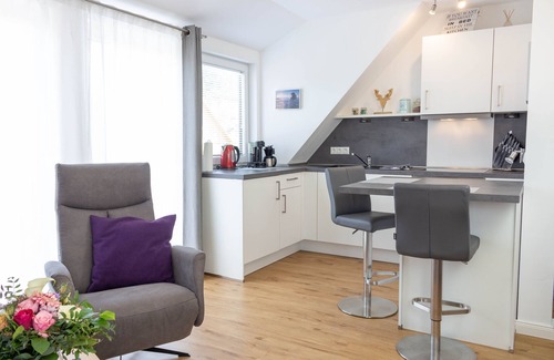 Undeloh Apartment | Heideträume Appartements "Weltenbummler", balcony, nature reserve
